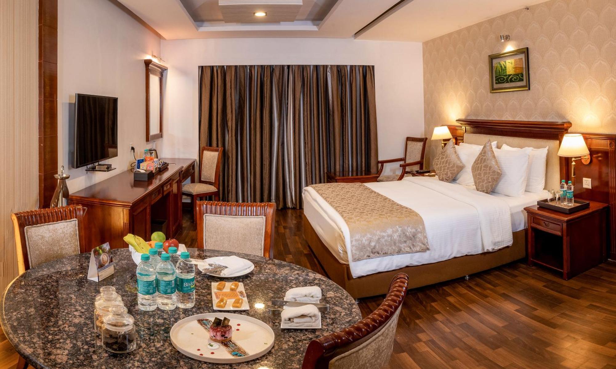 Fortune Jp Palace, Mysore - Member Itc Hotels' Group Exteriér fotografie A room at the hotel