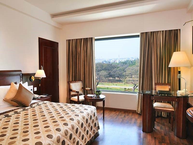 Fortune Jp Palace, Mysore - Member Itc Hotels' Group Exteriér fotografie A room at The Oberoi, Gurgaon